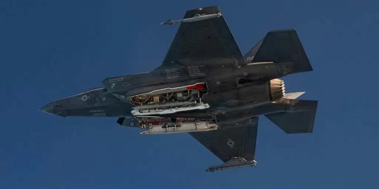 Stealth και... «πυρηνικό» γίνεται το F-35: Νέα εποχή για το μαχητικό της USAF